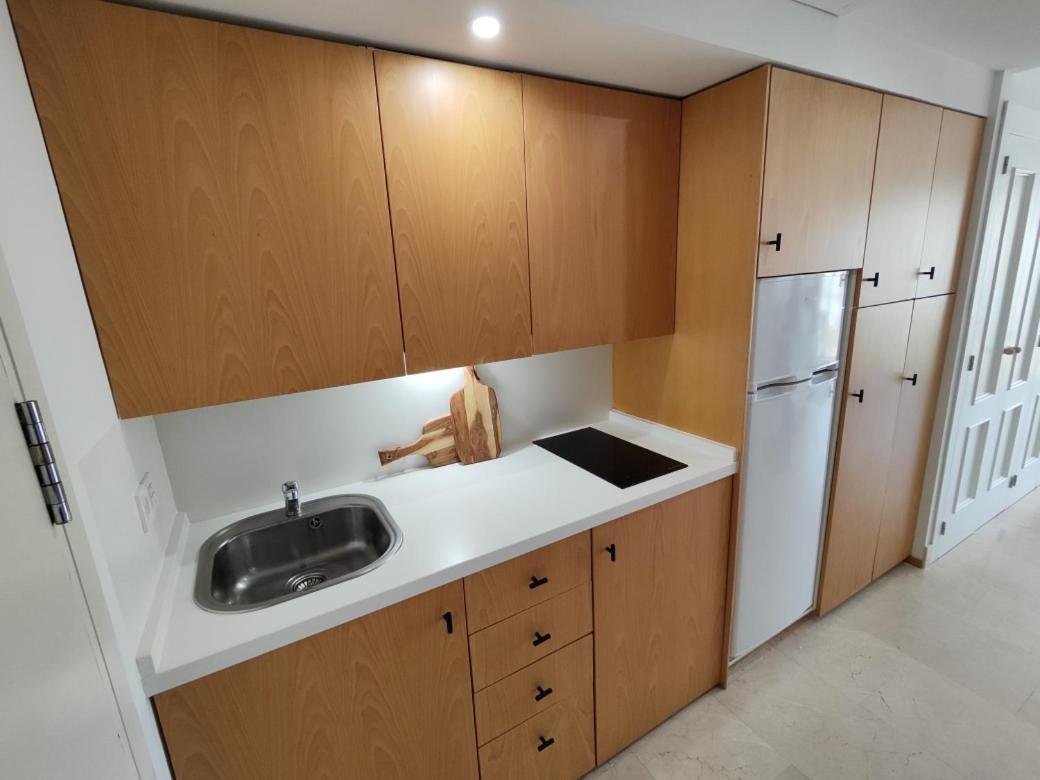 Estudio Puerto De Sotogrande Сан Роке Екстериор снимка